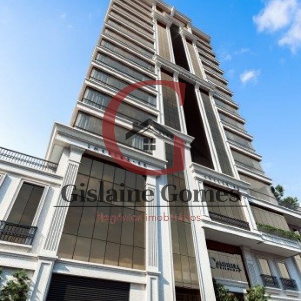 Apartamento em Meia Praia 