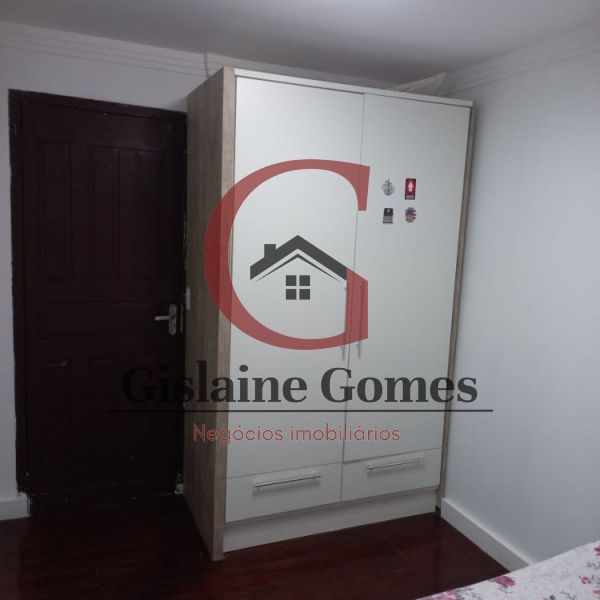 Casa com piscina em Zimbros