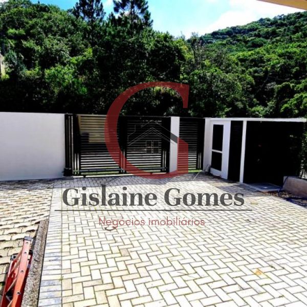 EXCELENTE IMOVEL COM VISTA MAR 