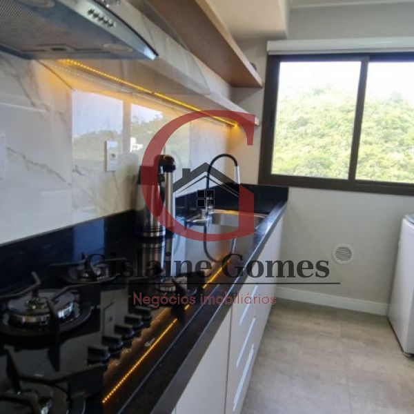 EXCELENTE IMOVEL COM VISTA MAR 