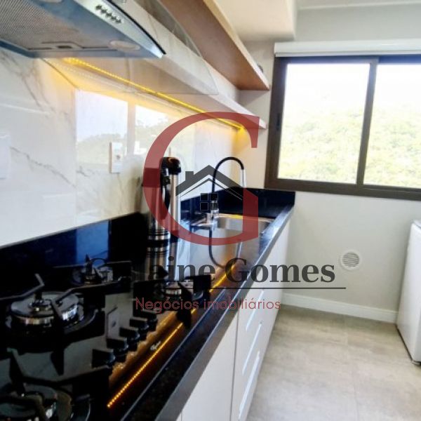 EXCELENTE IMOVEL COM VISTA MAR 