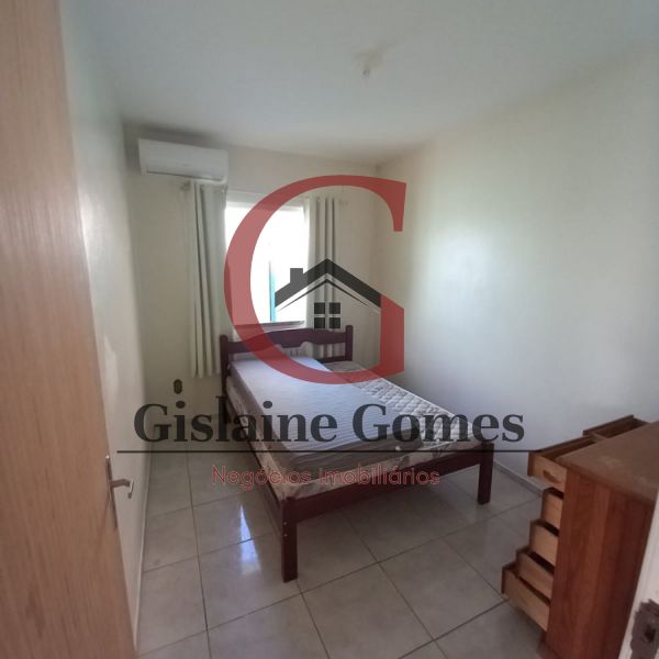 CASA 100 METROS PRAIA ZIMBROS