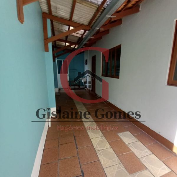 CASA 100 METROS PRAIA ZIMBROS