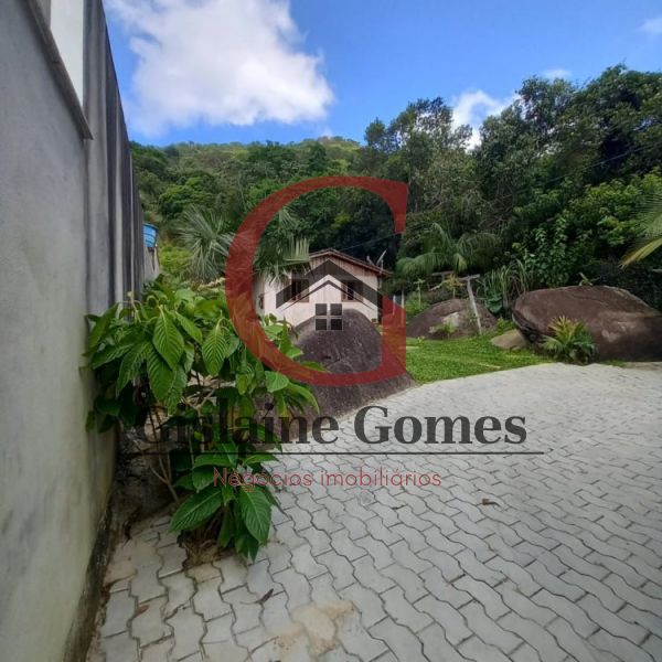 CASA CHACAR BOMBINHAS