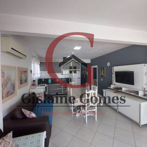 CASA COM PISCINA PRAIA DE ZIMBROS