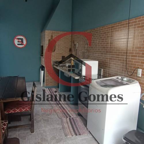 CASA COM PISCINA PRAIA DE ZIMBROS