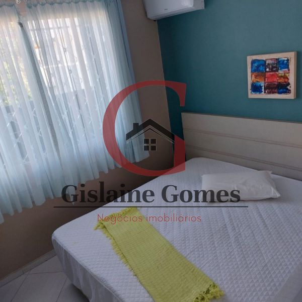 CASA COM PISCINA PRAIA DE ZIMBROS