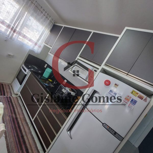 CASA COM PISCINA PRAIA DE ZIMBROS