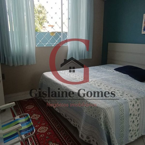 CASA COM PISCINA PRAIA DE ZIMBROS