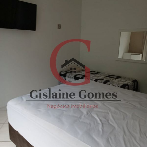 CASA COM PISCINA PRAIA DE ZIMBROS