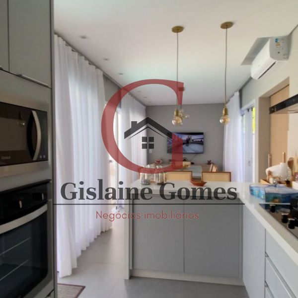 CASA BEIRA MAR EM ZIMBROS