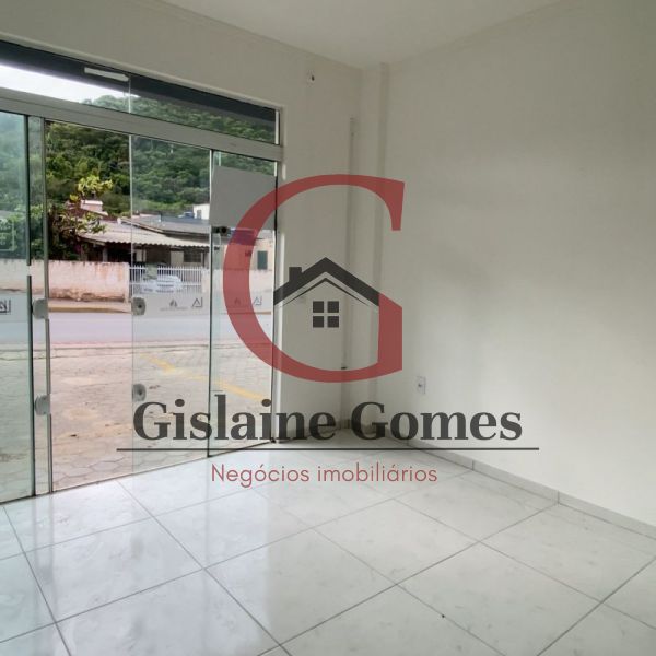 SALA COMERCIAL NA AVENIDA - SERTOZINHO