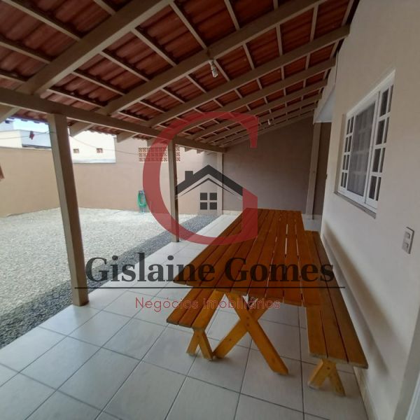 Casa para temporada em Zimbros